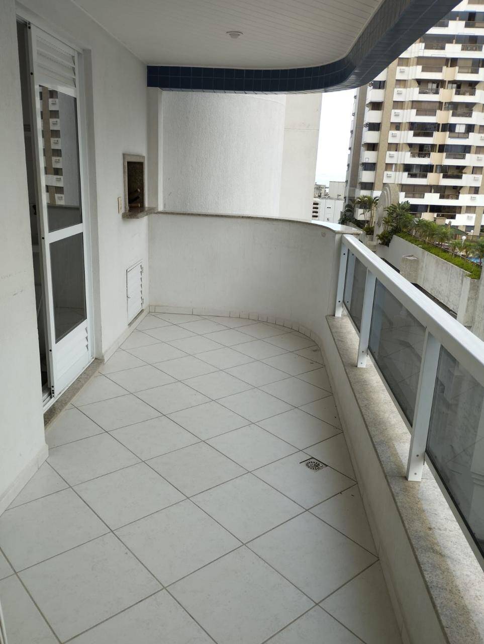 Apartamento, 3 quartos, 110 m² - Foto 2