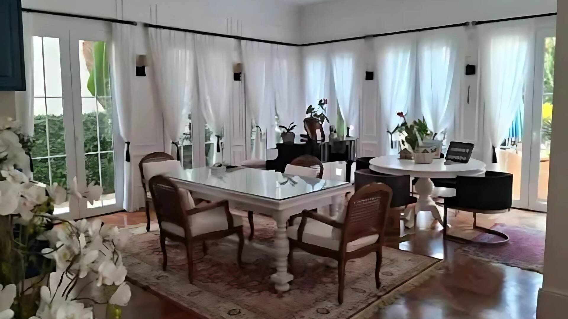 Casa para alugar com 3 quartos, 564m² - Foto 16