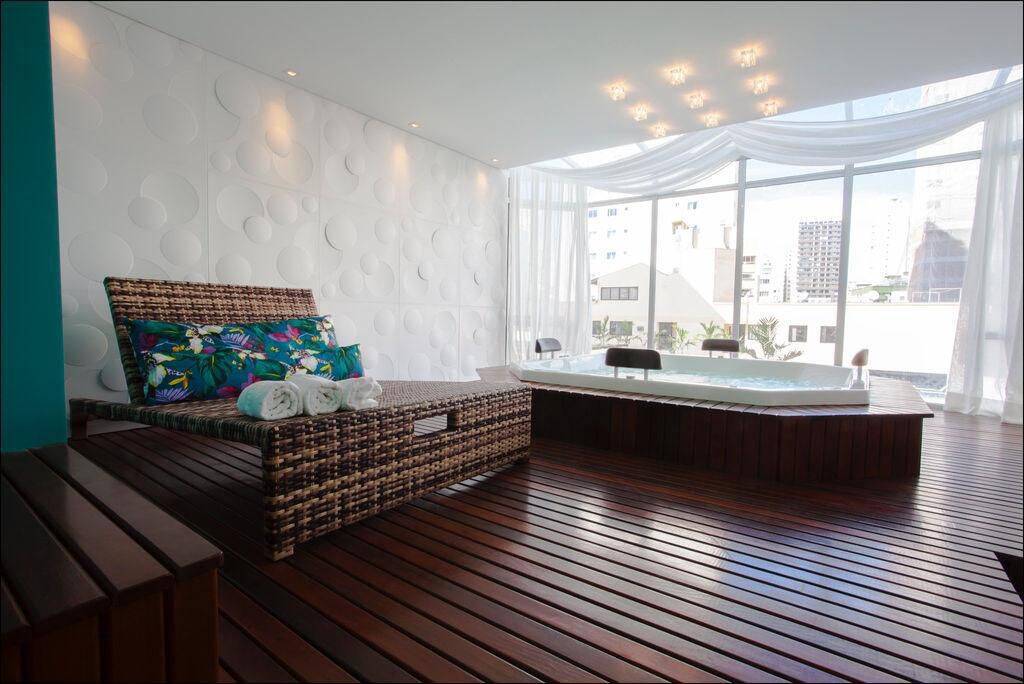Apartamento para alugar com 3 quartos, 130m² - Foto 12
