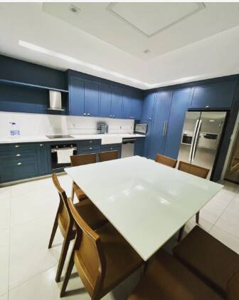 Casa para alugar com 4 quartos, 300m² - Foto 6
