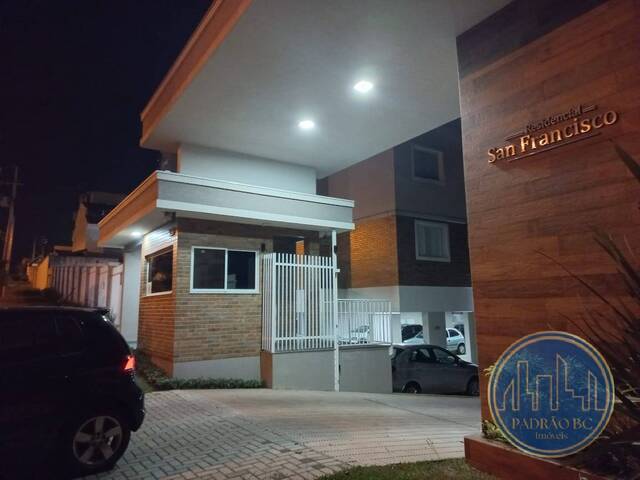 Apartamento para Venda em São José dos Pinhais - 4