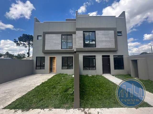 #786 - Casa para Venda em Curitiba - PR - 2