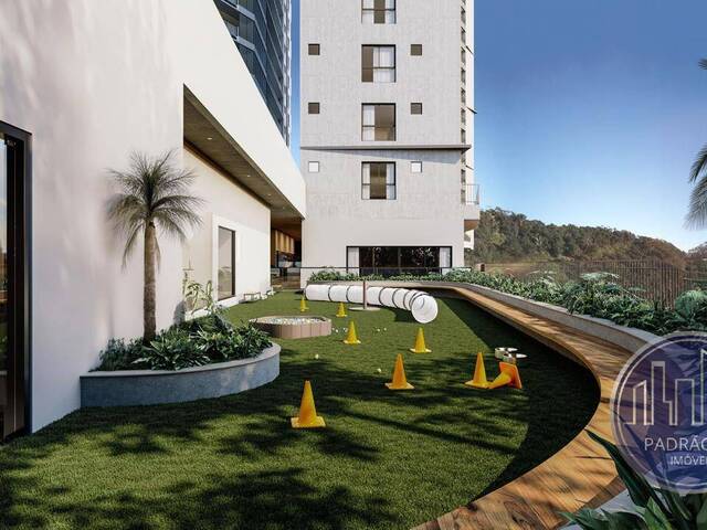 Apartamento para Venda em Camboriú - 3