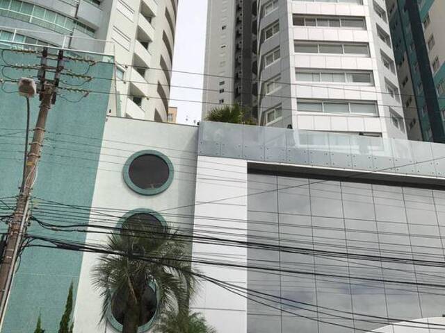 Venda em Centro - Balneário Camboriú