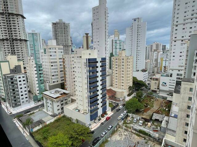 Apartamento para Venda em Balneário Camboriú - 2