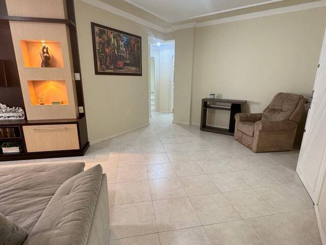 Apartamento para Venda em Balneário Camboriú - 2