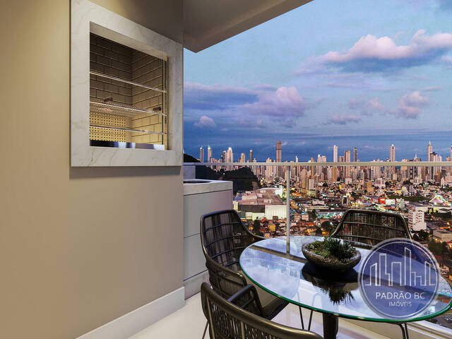 Apartamento para Venda em Camboriú - 2