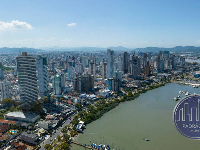 #863 - Apartamento para Venda em Itajaí - SC