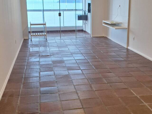 #886 - Apartamento para Locação em Balneário Camboriú - SC - 2
