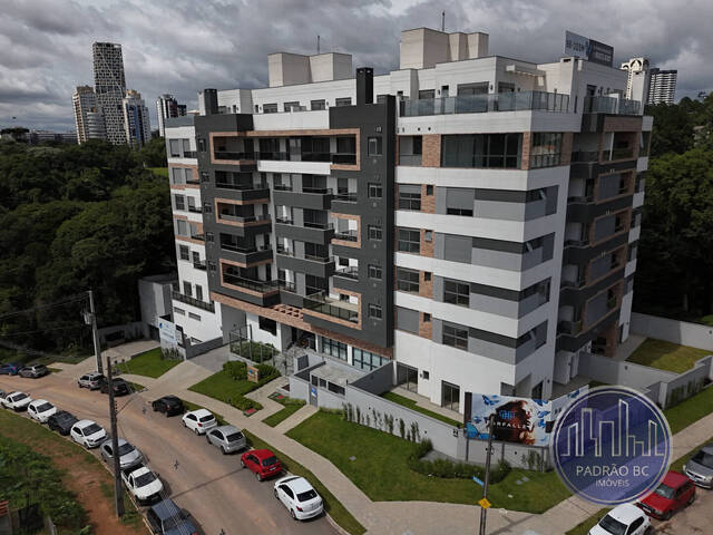 Apartamento para Venda em Curitiba - 2
