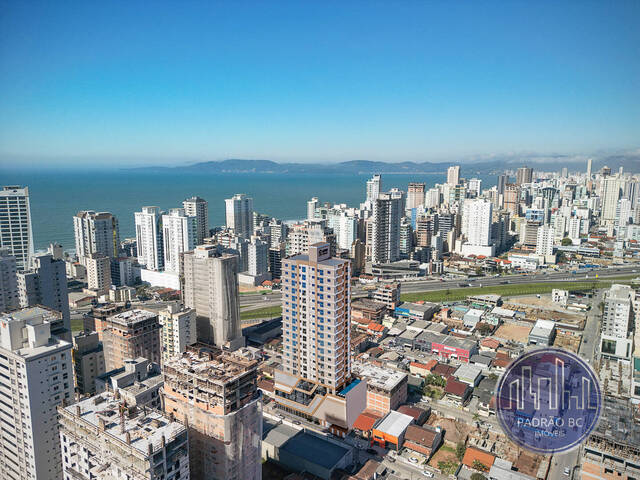 #1021 - Apartamento para Venda em Itapema - SC - 2