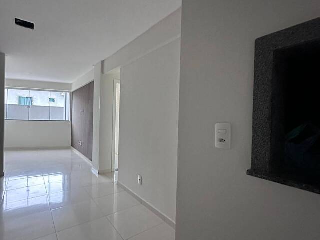 Venda em Nova Esperança - Balneário Camboriú