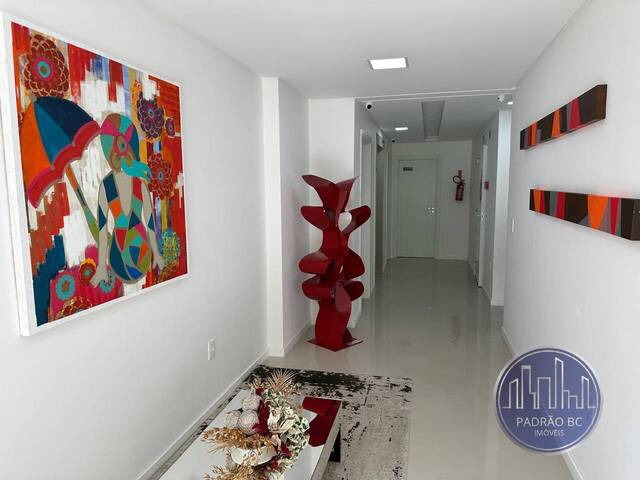 Apartamento para Venda em Camboriú - 4