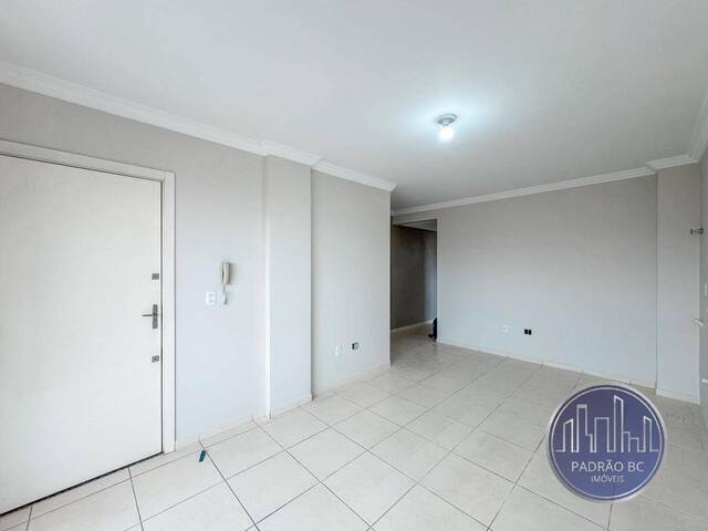 Apartamento para Venda em Camboriú - 5
