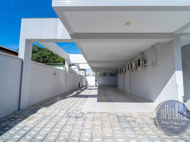 #1105 - Apartamento para Venda em Bombinhas - SC - 2
