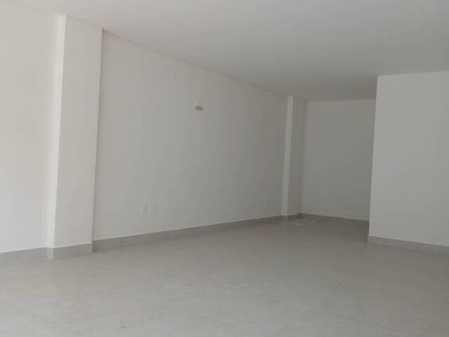 #1188 - Sala para Locação em Itapema - SC - 2