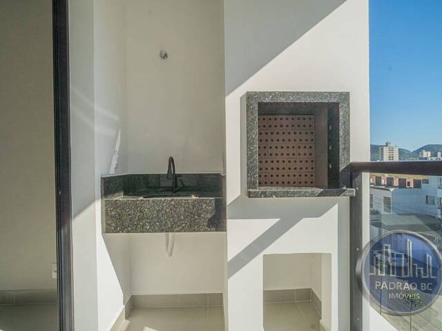 Apartamento para Venda em Camboriú - 4