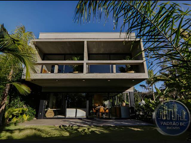#935 - Casa para Venda em Balneário Camboriú - SC - 1