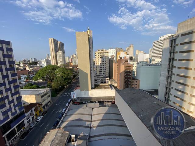 Apartamento para Venda em Curitiba - 3