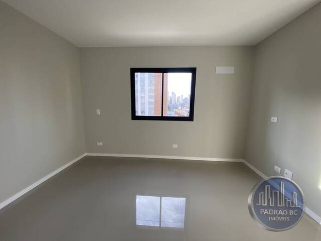 Apartamento para Venda em Curitiba - 4