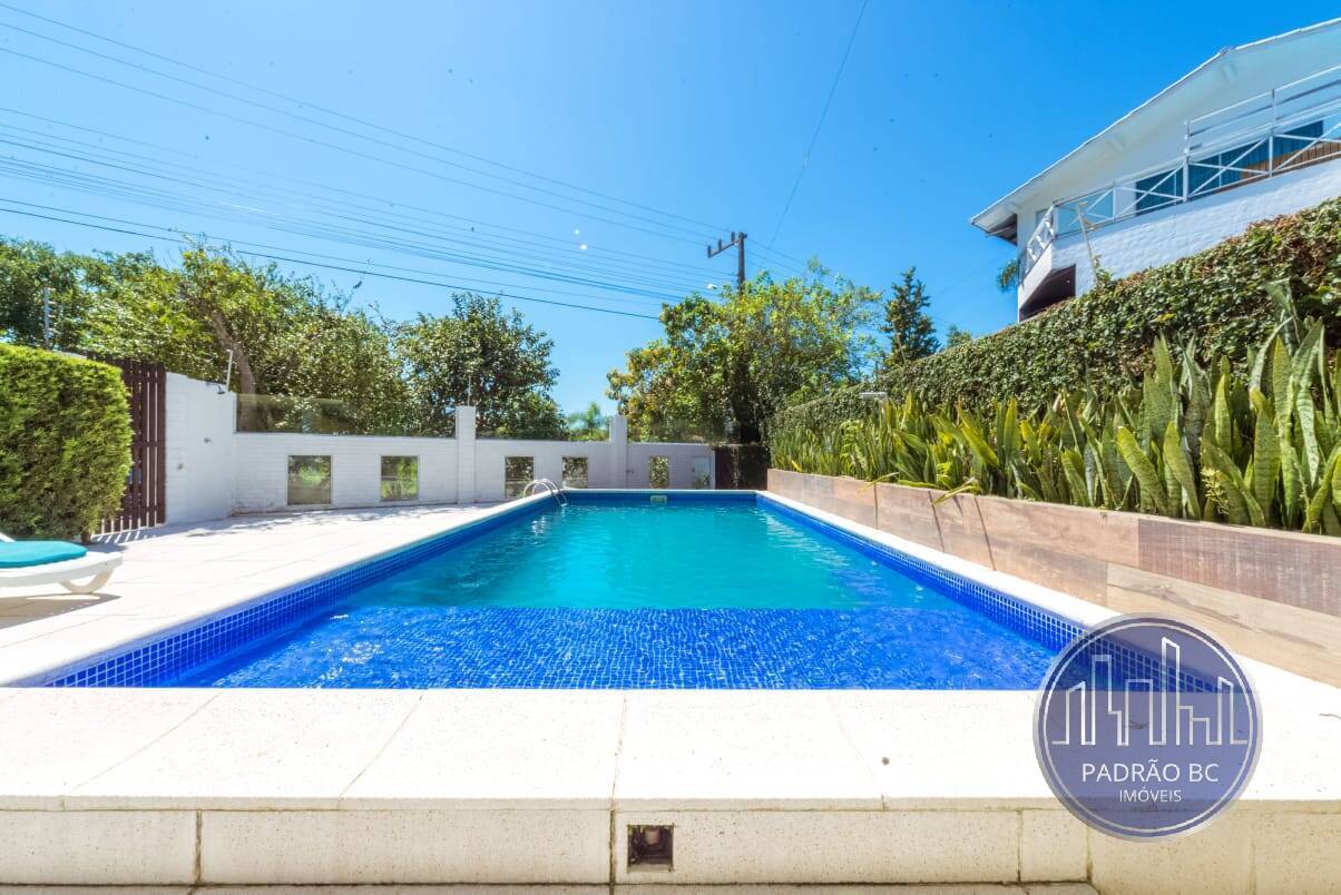 Casa à venda com 3 quartos, 350m² - Foto 31