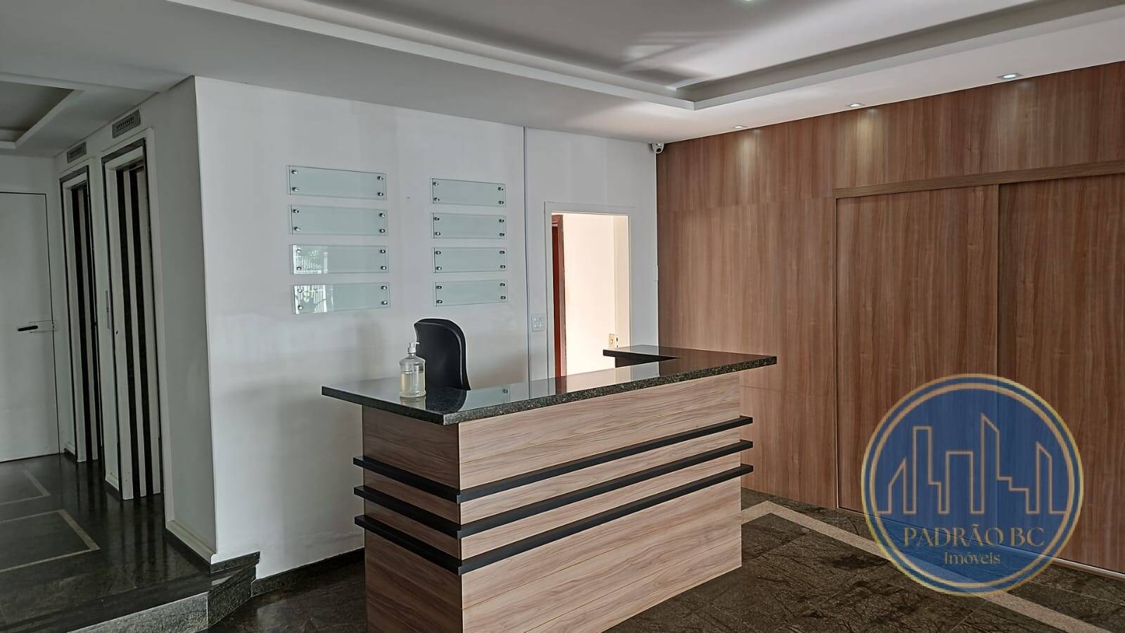 Prédio Inteiro para alugar, 1256m² - Foto 4