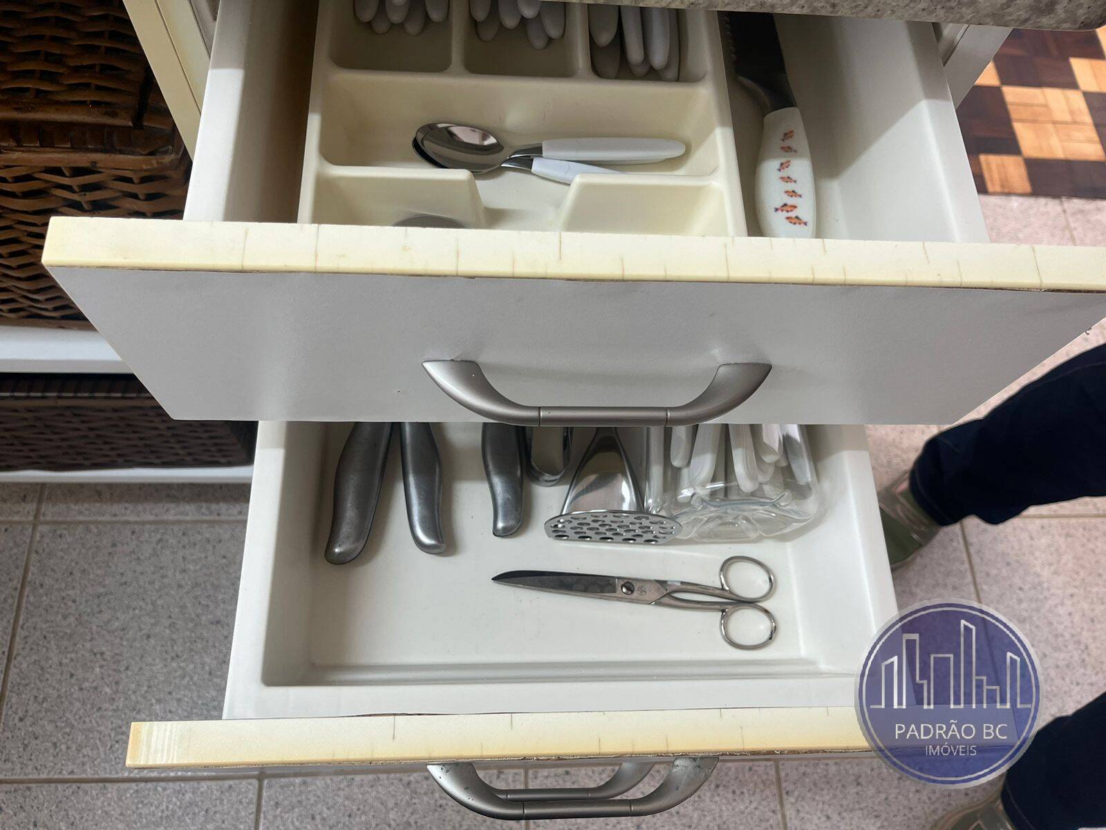 Apartamento para lancamento com 2 quartos, 100m² - Foto 35