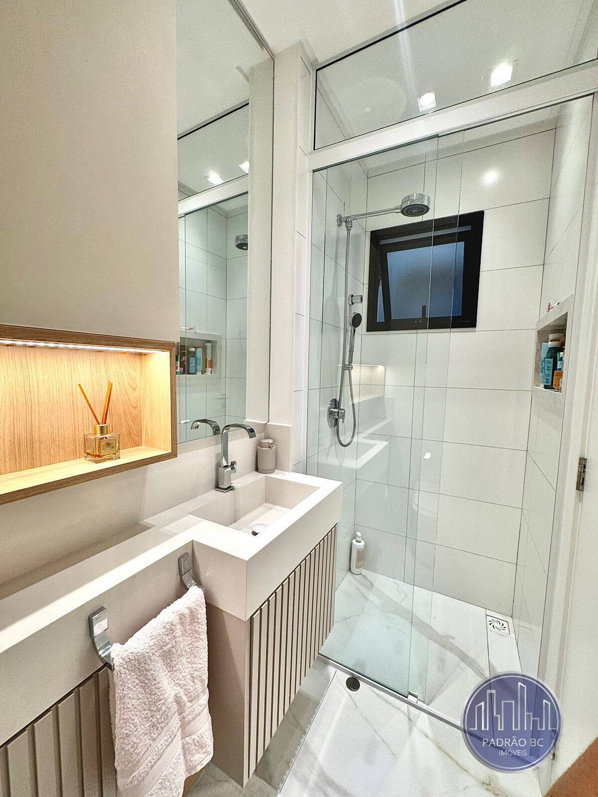 Apartamento à venda com 3 quartos, 110m² - Foto 4