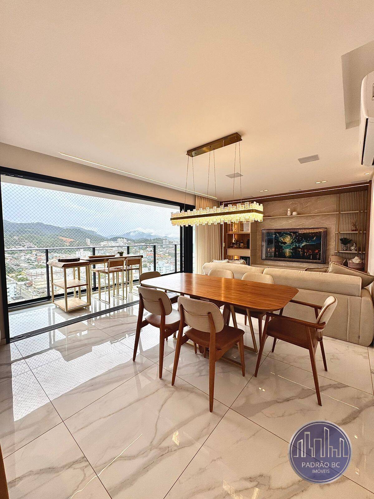 Apartamento à venda com 3 quartos, 110m² - Foto 5