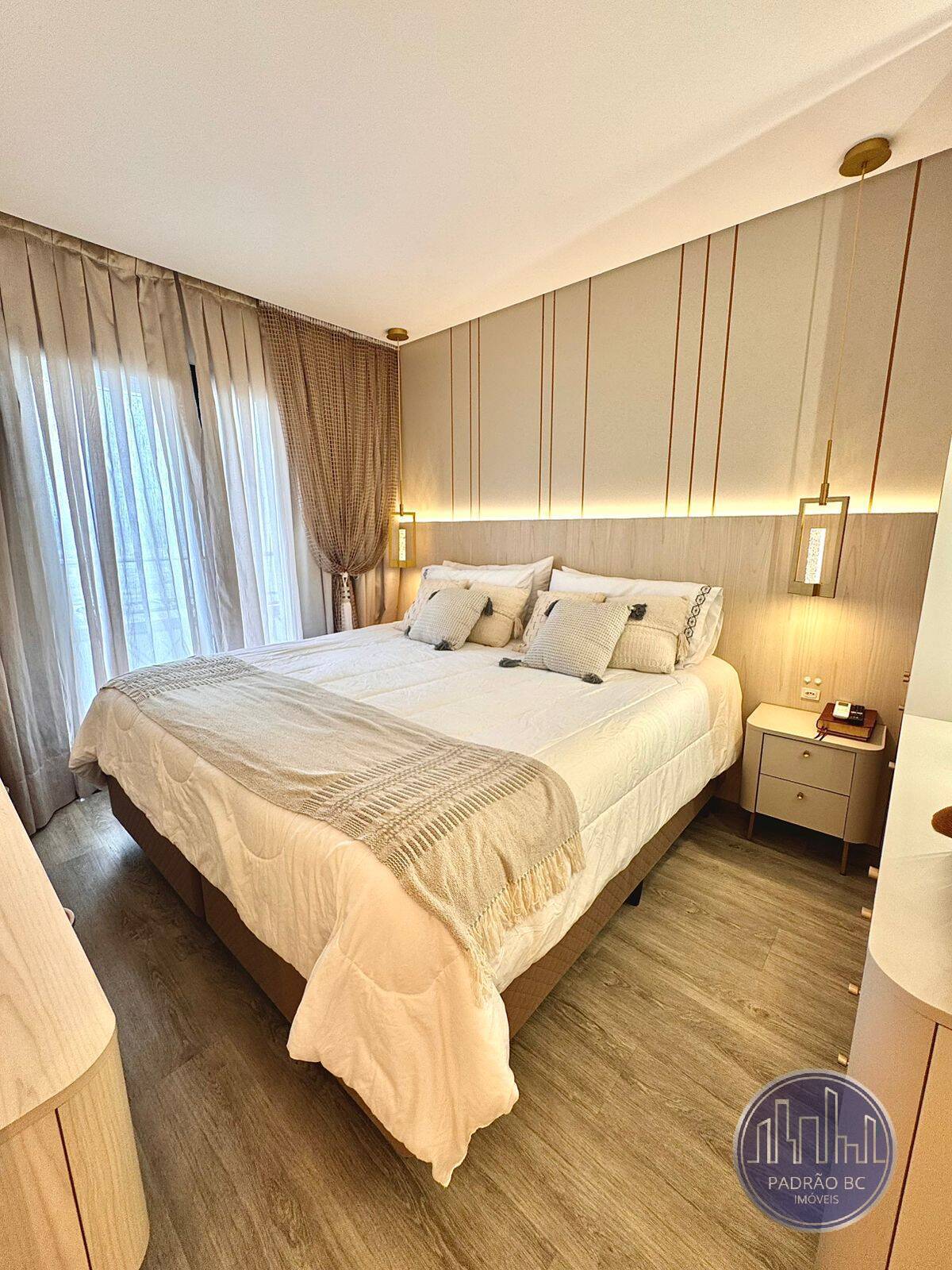 Apartamento à venda com 3 quartos, 110m² - Foto 10