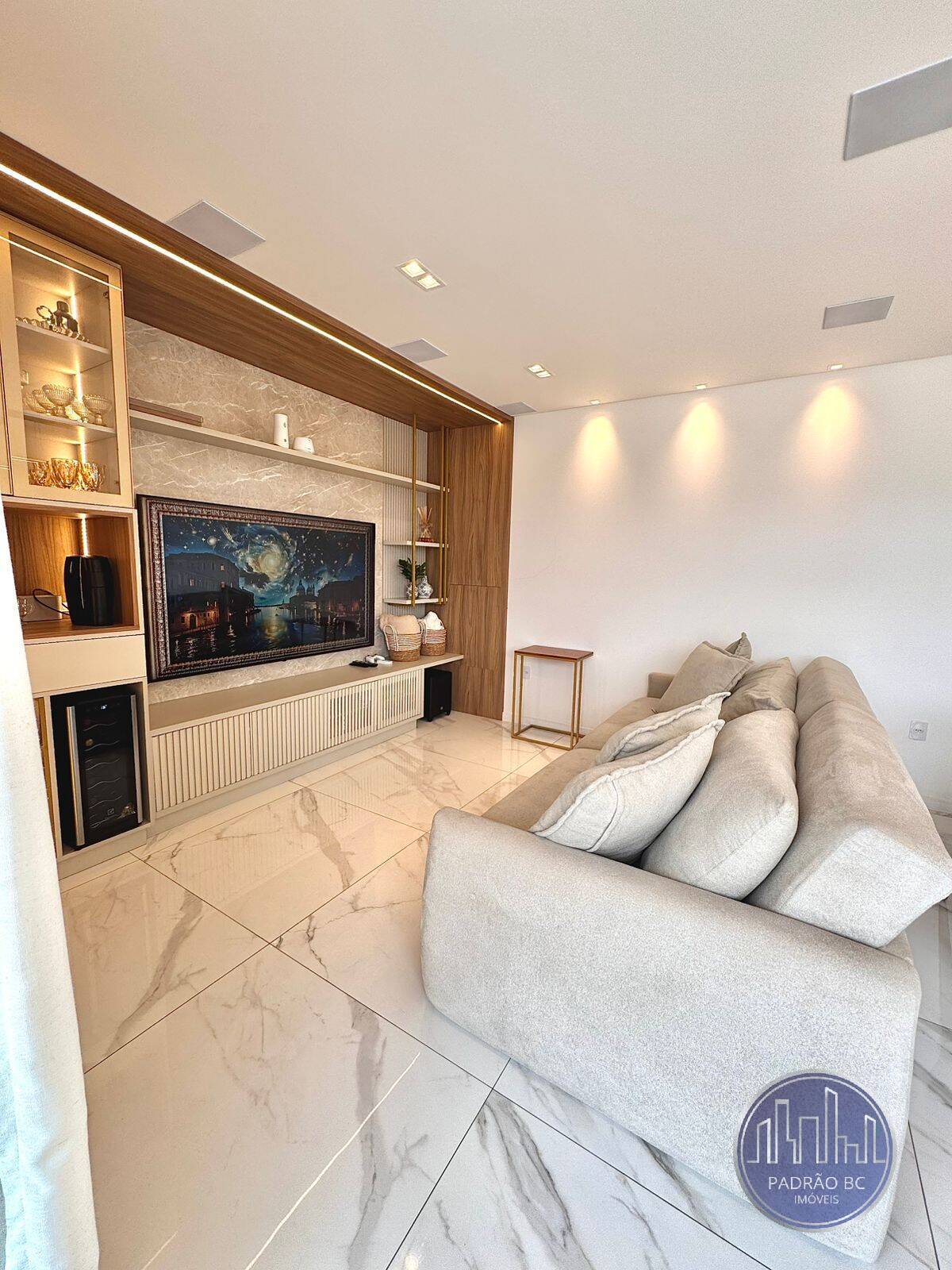 Apartamento à venda com 3 quartos, 110m² - Foto 23