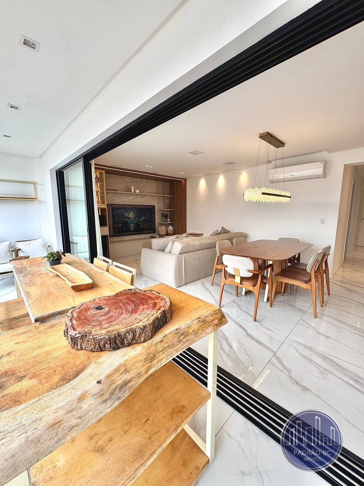 Apartamento à venda com 3 quartos, 110m² - Foto 28