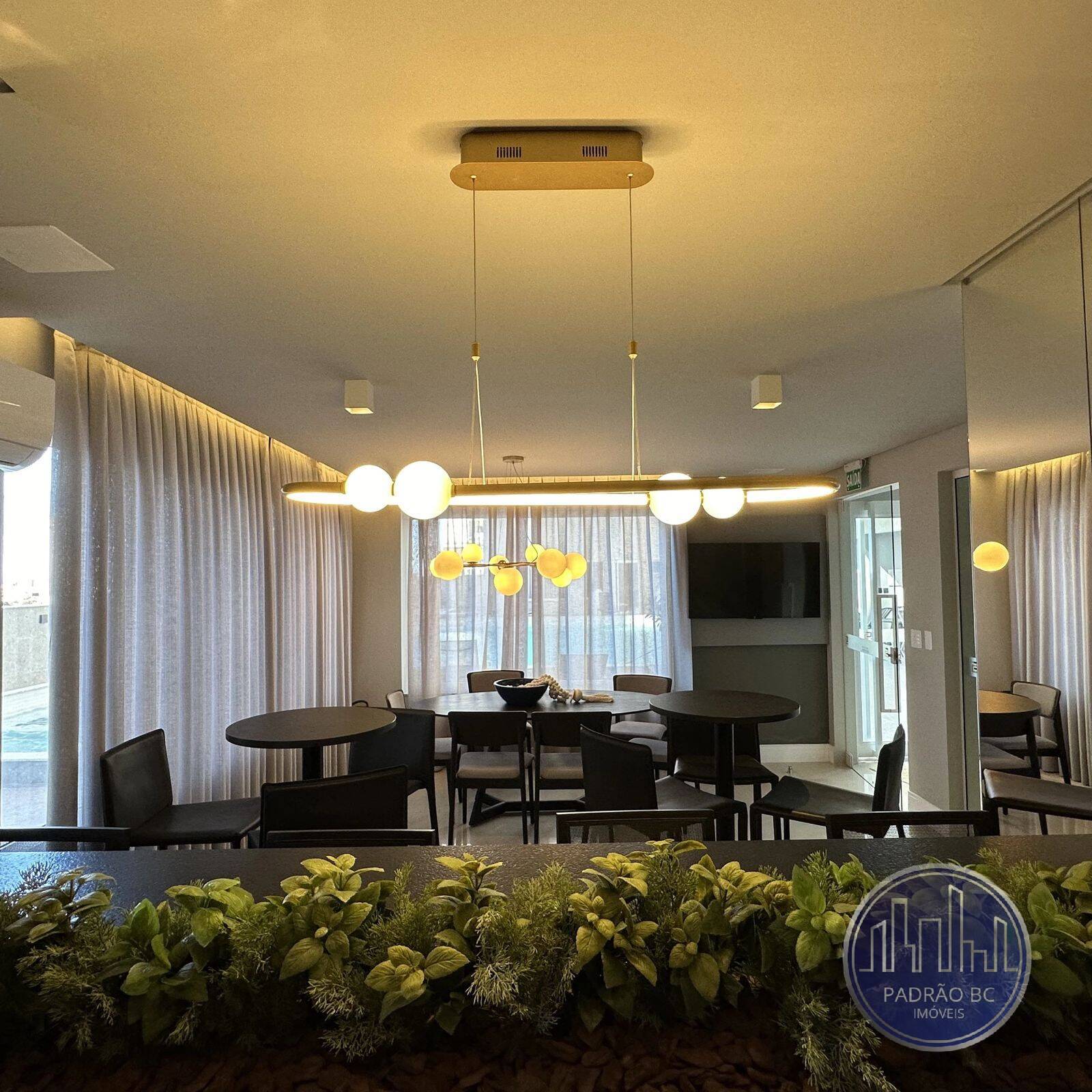 Apartamento para alugar com 3 quartos, 70m² - Foto 15