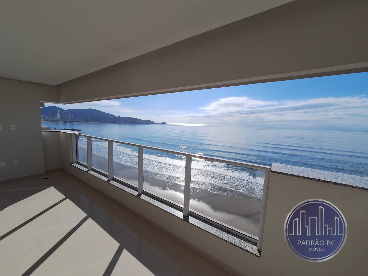 Apartamento para alugar com 4 quartos, 182m² - Foto 5