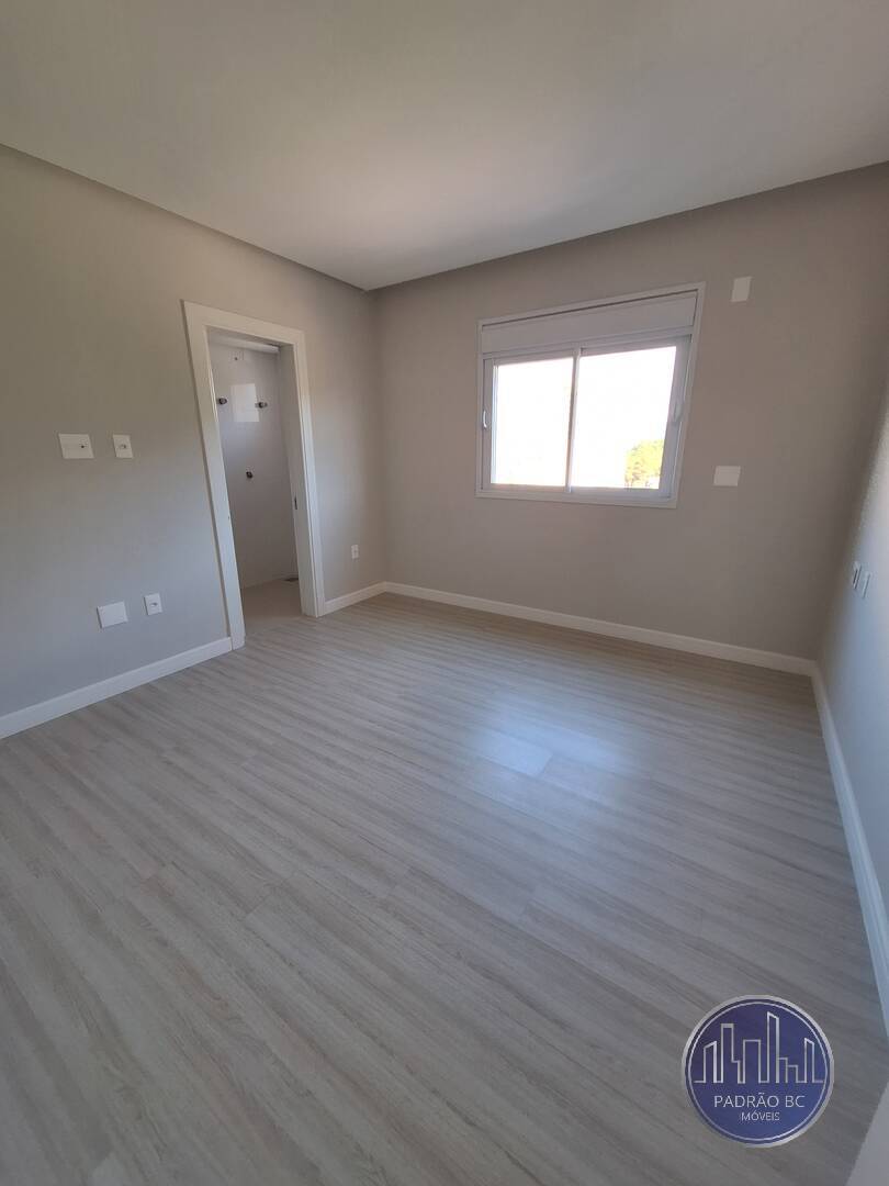 Apartamento para alugar com 4 quartos, 182m² - Foto 14