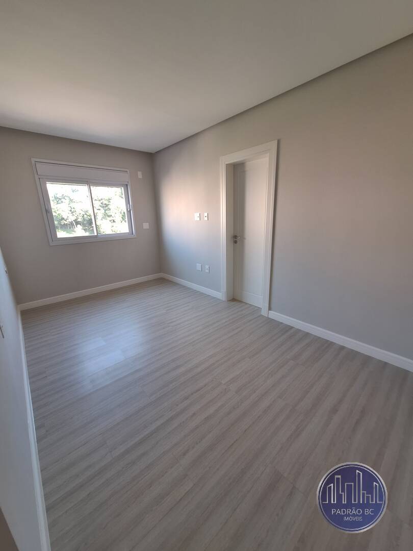 Apartamento para alugar com 4 quartos, 182m² - Foto 16