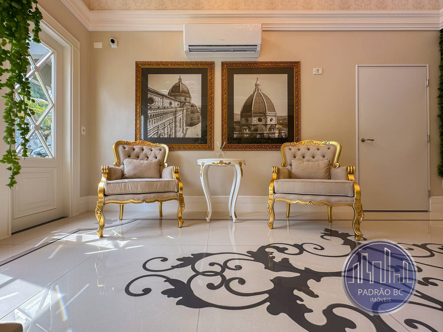 Apartamento para alugar com 4 quartos, 182m² - Foto 18
