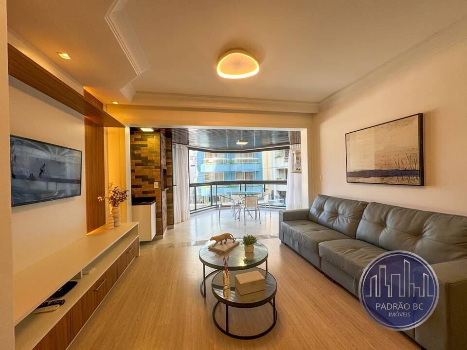 Apartamento para alugar com 4 quartos, 158m² - Foto 6