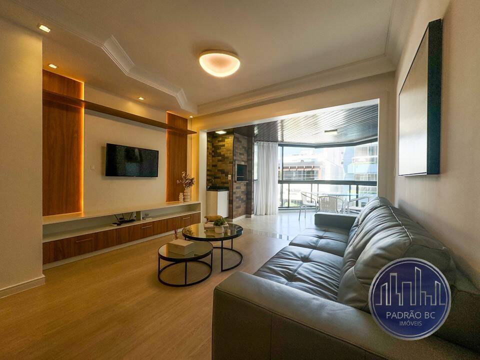 Apartamento para alugar com 4 quartos, 158m² - Foto 7