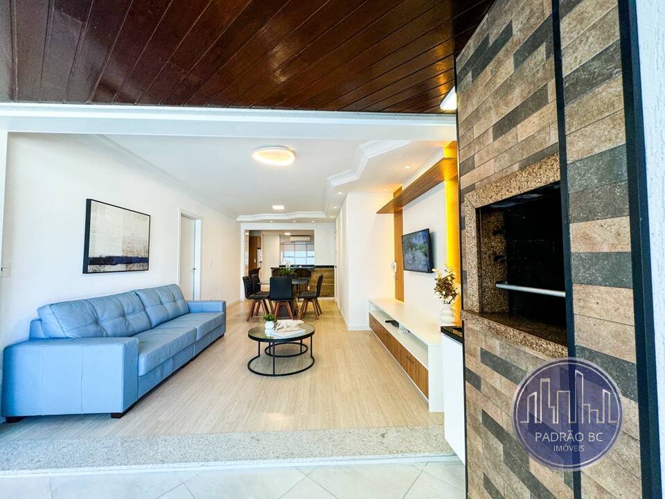 Apartamento para alugar com 4 quartos, 158m² - Foto 11