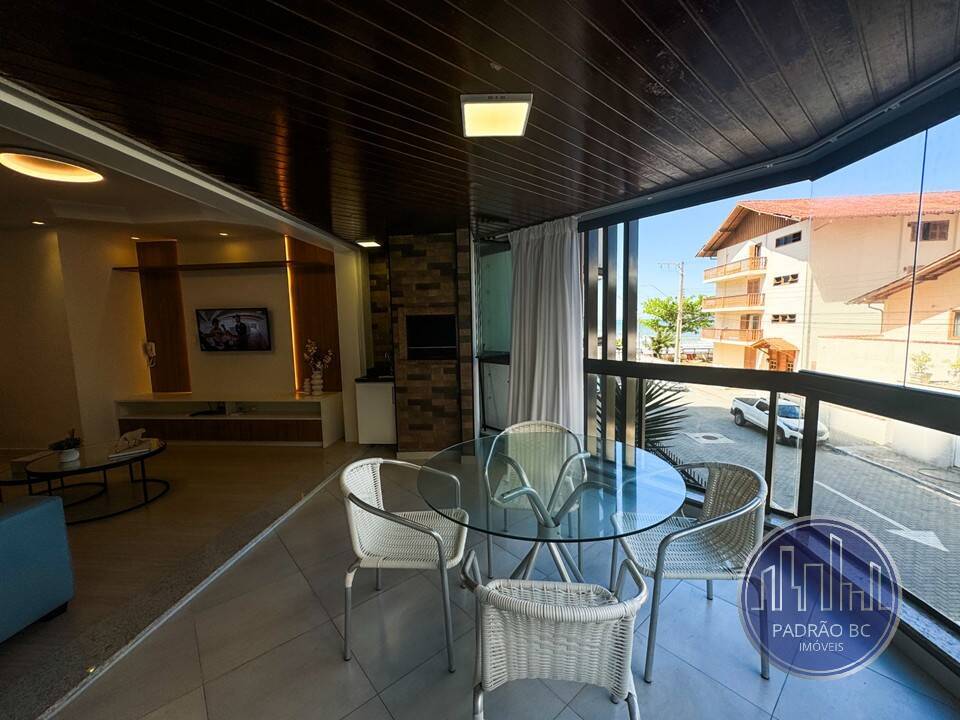 Apartamento para alugar com 4 quartos, 158m² - Foto 13