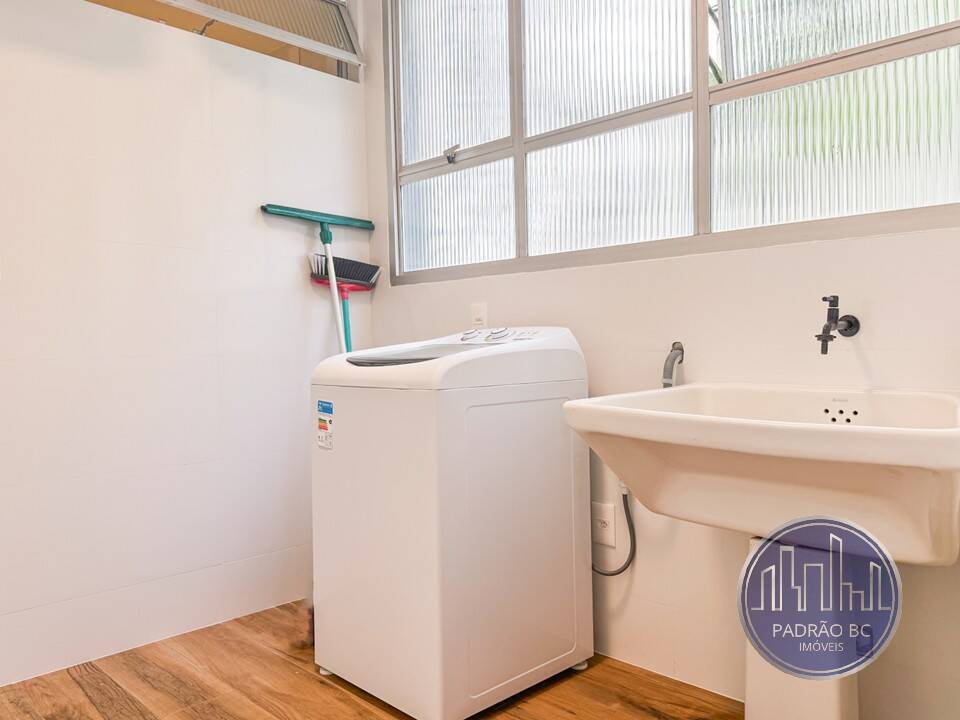 Apartamento para alugar com 4 quartos, 158m² - Foto 19