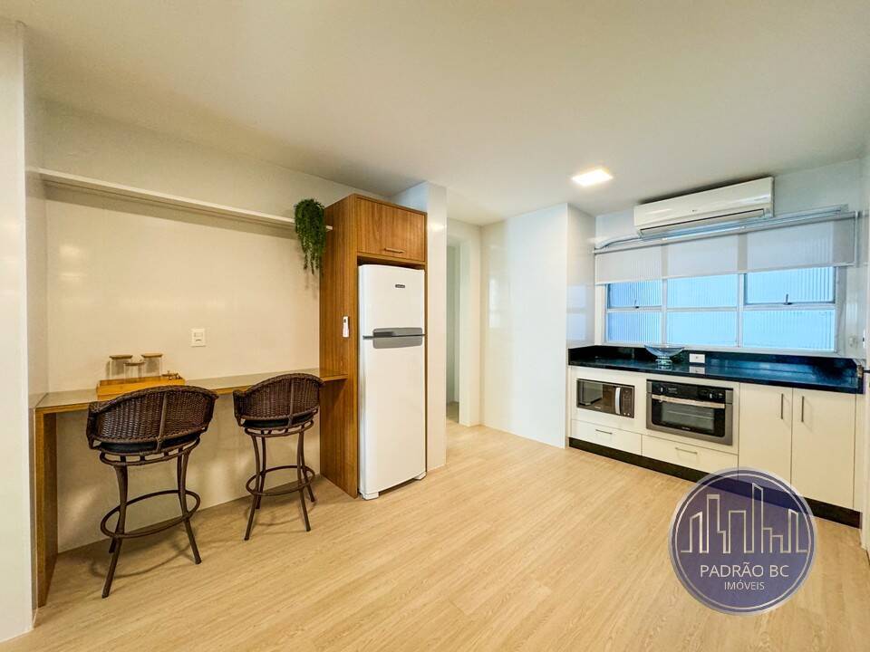 Apartamento para alugar com 4 quartos, 158m² - Foto 18