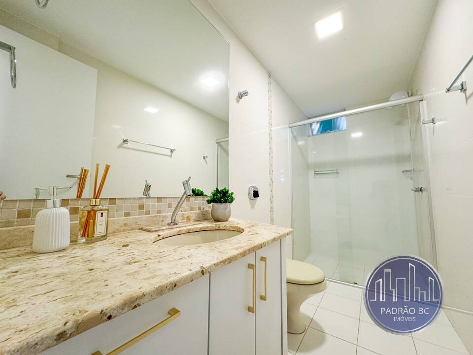 Apartamento para alugar com 4 quartos, 158m² - Foto 20