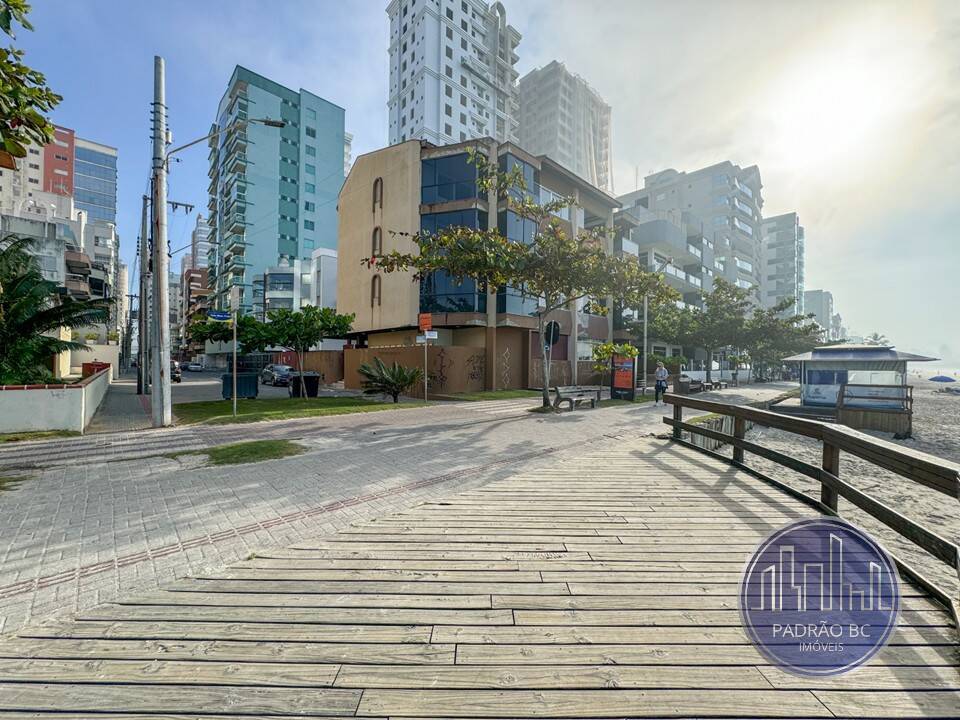 Apartamento para alugar com 4 quartos, 158m² - Foto 45
