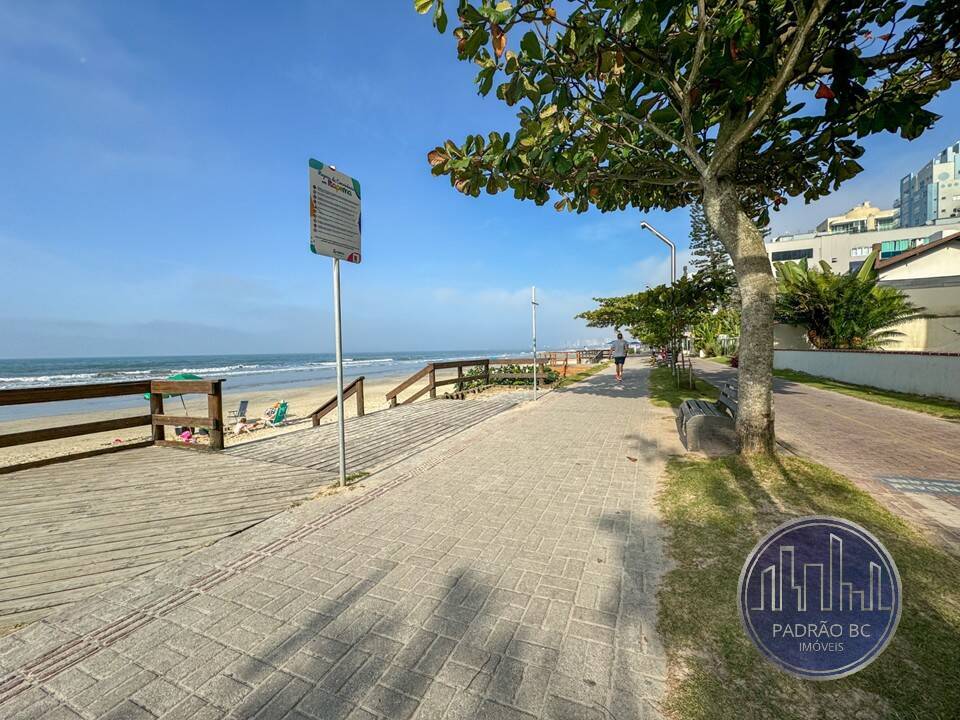 Apartamento para alugar com 4 quartos, 158m² - Foto 41