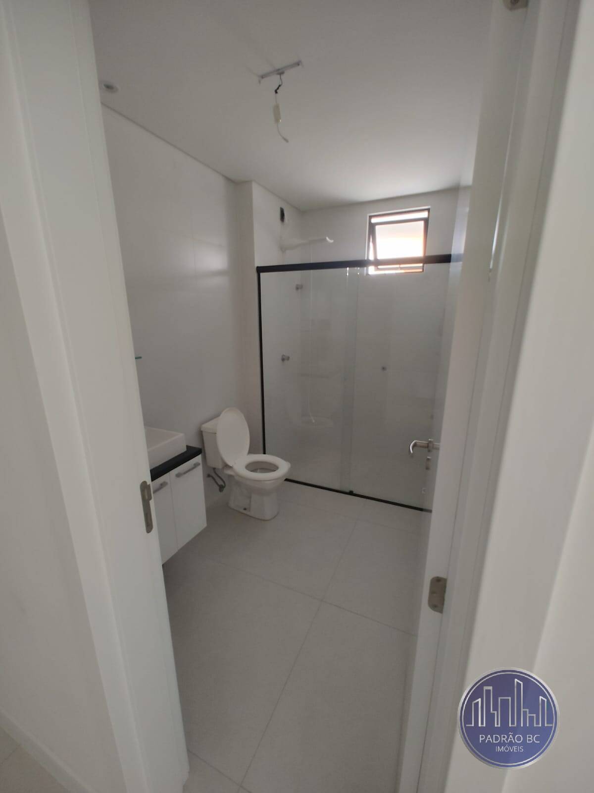 Apartamento à venda com 1 quarto, 171m² - Foto 8